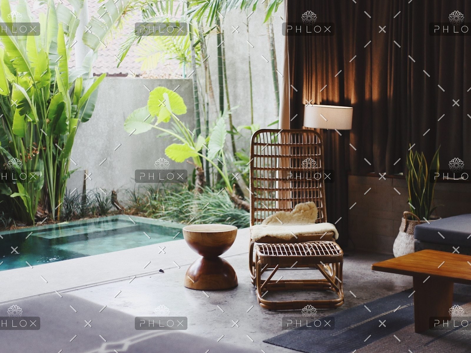 demo-attachment-393-taylor-simpson-Z8s3PRQVuUk-unsplash